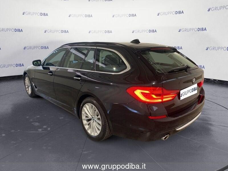 BMW Serie 5 G31 2017 Touring Diese 520d Touring Luxury auto