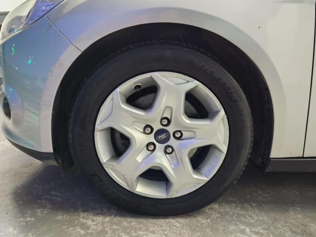 Ford Focus Focus III 2011 SW SW 2.0 tdci Individual 115cv