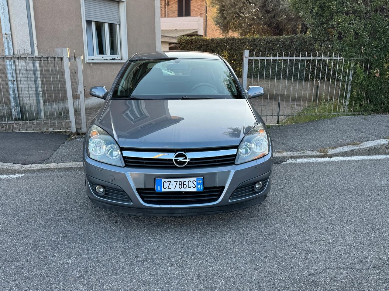 Opel Astra 1.4 16V Twinport 5 porte Enjoy