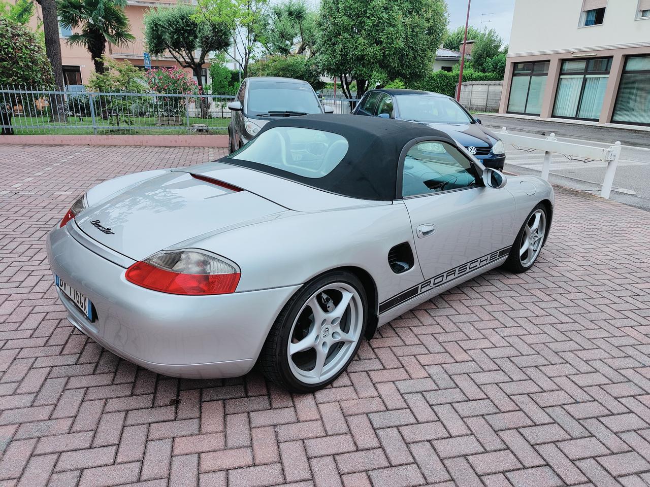 Porsche Boxster 2.7i 24V cat