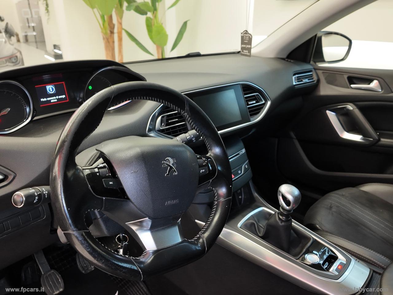 PEUGEOT 308 BlueHDi 120 S&S Allure