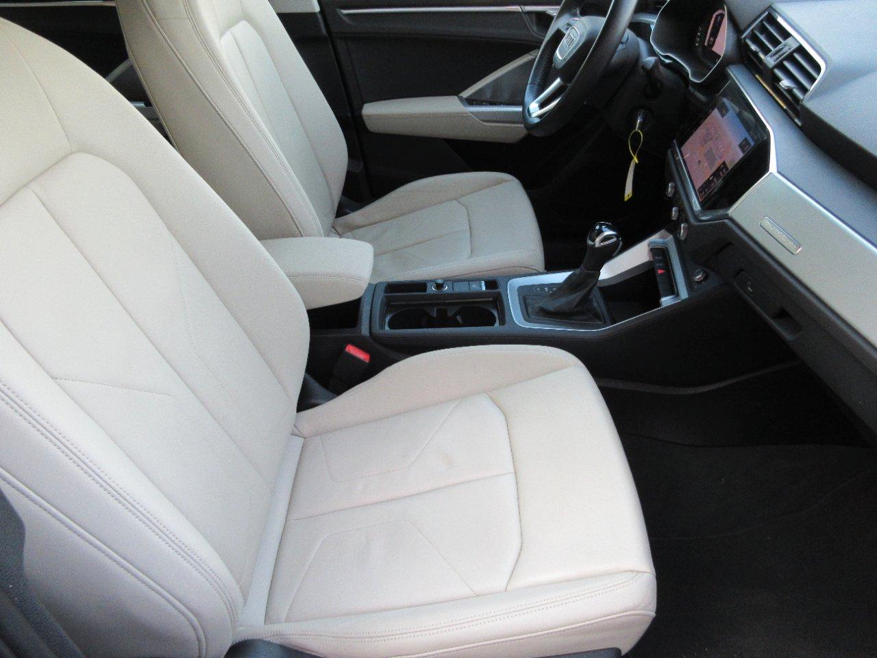 Audi Q3 40 2.0 tdi Business quattro 190cv s-tronic