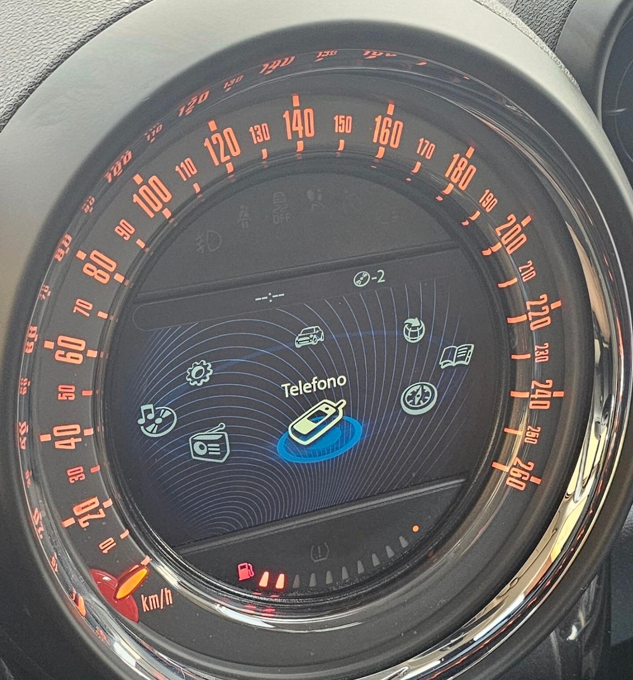 Mini Cooper Countryman 1.6 One GPL