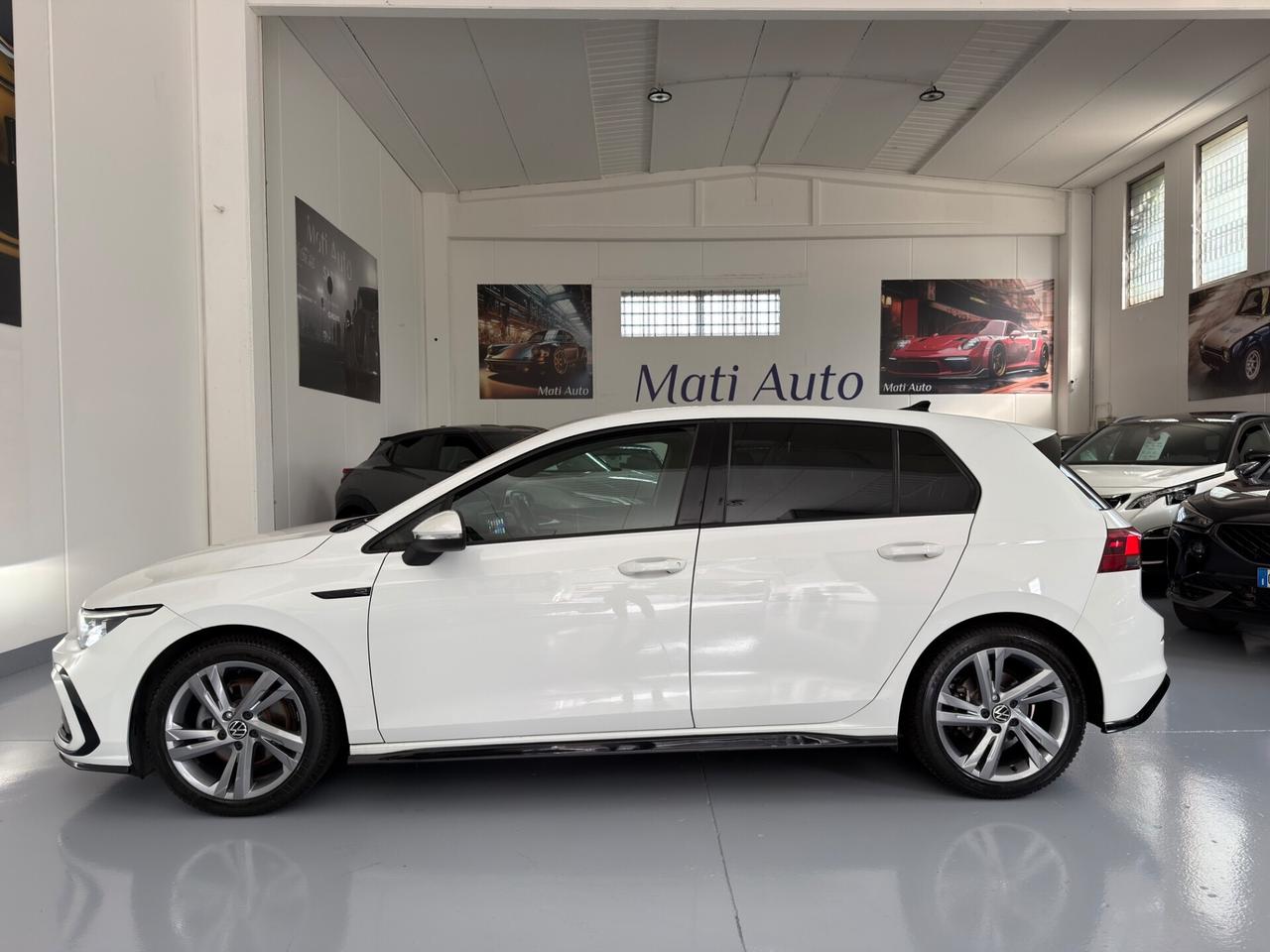 Volkswagen Golf 1.5 eTSI 150 CV EVO ACT DSG R-Line