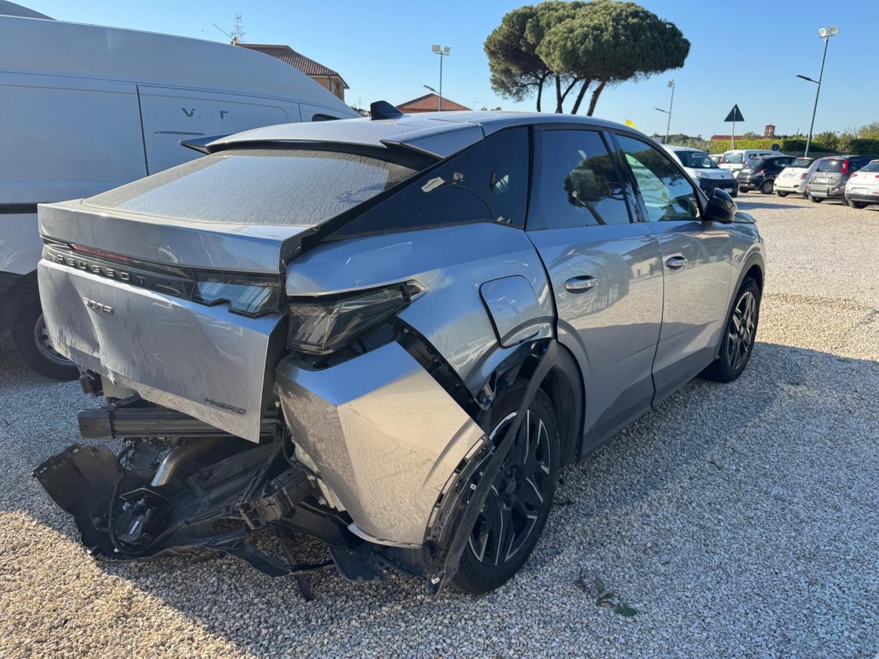 Peugeot 3008 Hybrid 136 e-DCS6 Allure
