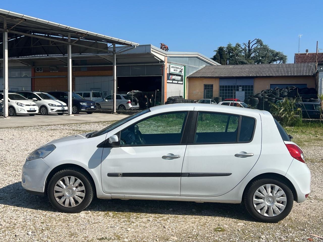 Renault Clio 1.2 16V 5 porte GPL Dynamique