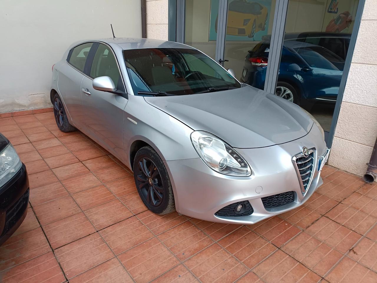 Alfa Romeo Giulietta 1.6 JTDm-2 105 CV Distinctive