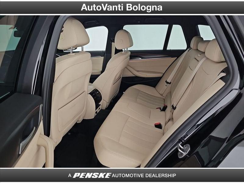 BMW Serie 5 530d Touring mhev 48V Msport auto