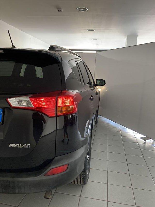 Toyota RAV4 RAV4 2.0 D-4D 2WD Style