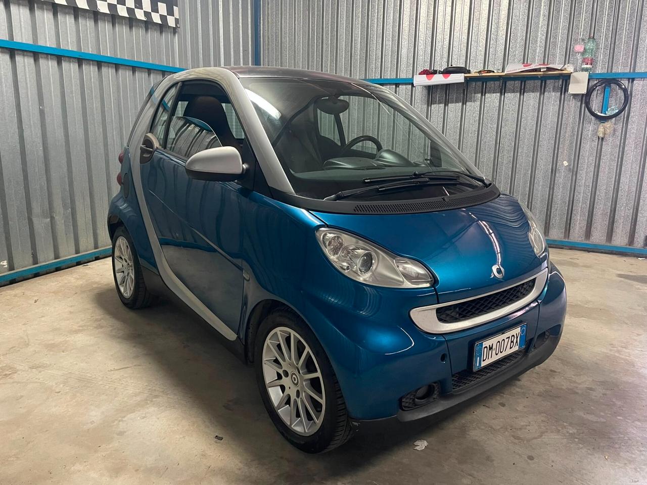 SMART FORTWO NEOPATENTATI