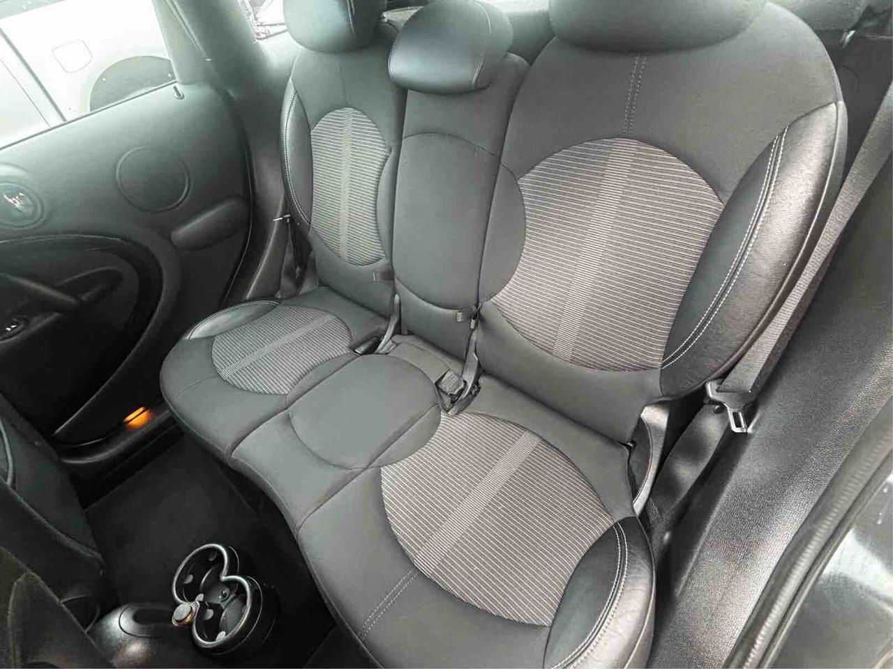 Mini Cooper D Countryman 2.0 Business Automatica