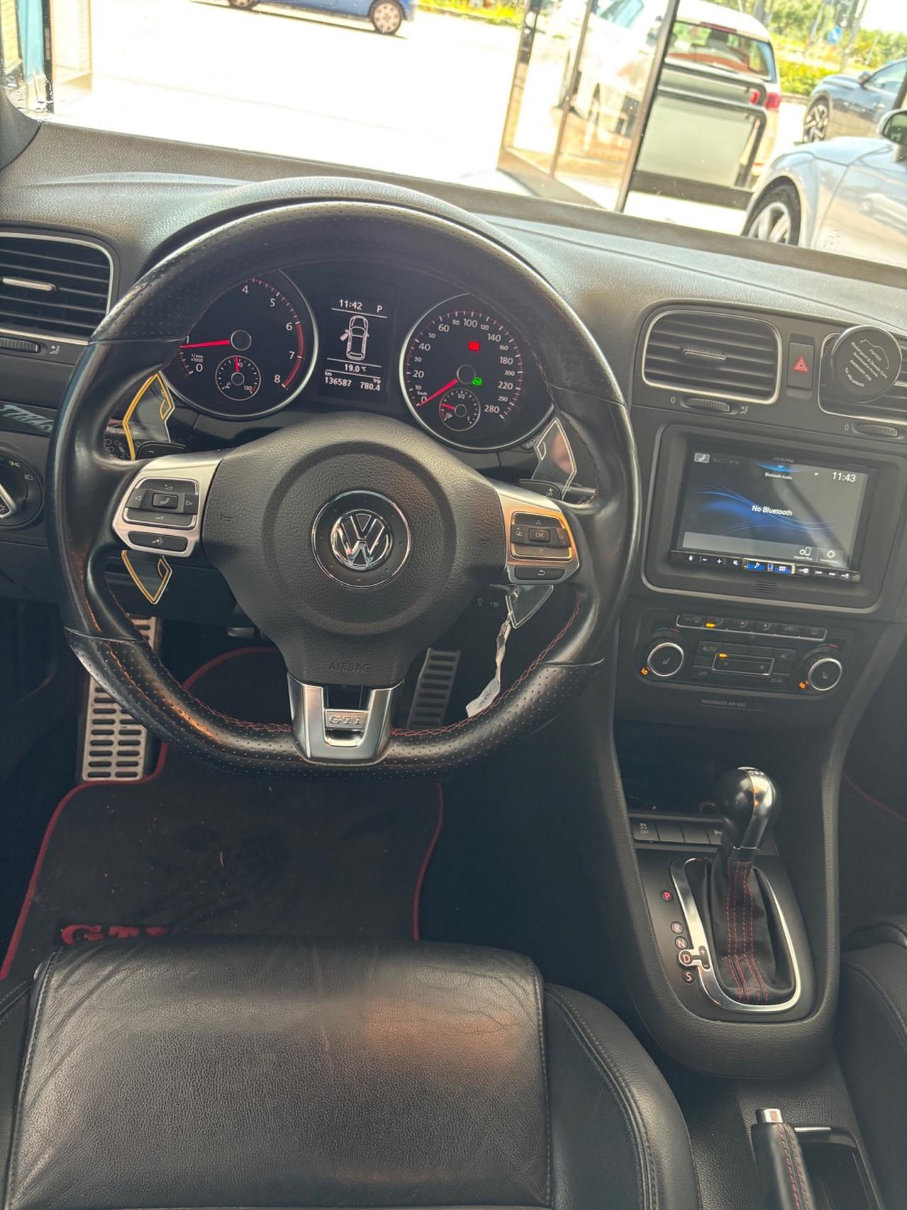 Volkswagen Golf GTI Golf 2.0 TSI DSG 3p. GTI