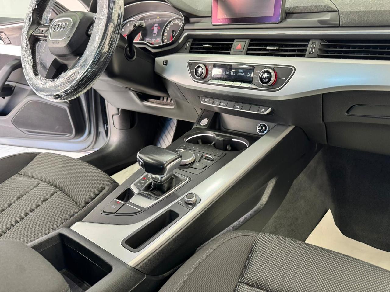 Audi A4 2.0 TDI 150 CV ultra S tronic