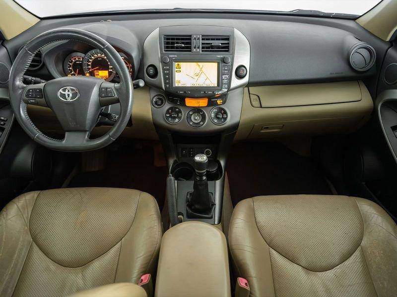 Toyota RAV4 CROSSOVER 2.2 D-4D 150CV DPF EXECUTIVE