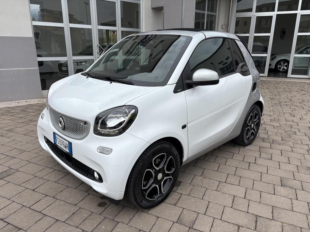 Smart ForTwo Cabrio 1.0 twinamic Passion