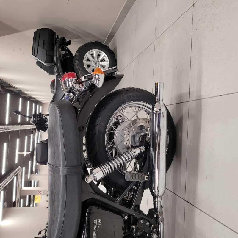 Triumph Bonneville T100 - 2010