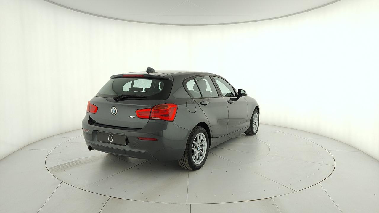 BMW BMW 118i Advantage 5p auto