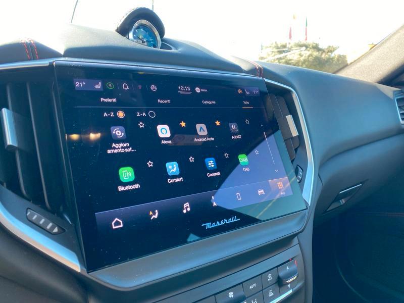 Maserati Ghibli 3.0 V6 Modena 430cv awd auto