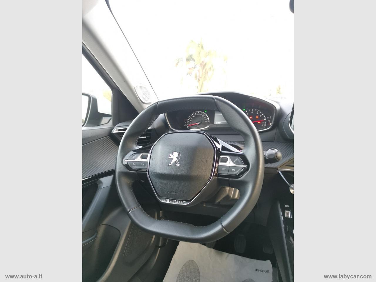 PEUGEOT 2008 BlueHDi 110 S&S Allure