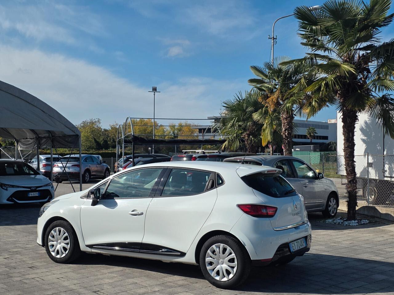 Renault Clio 1.5 dCi 8V 90CV FINANZIABILE