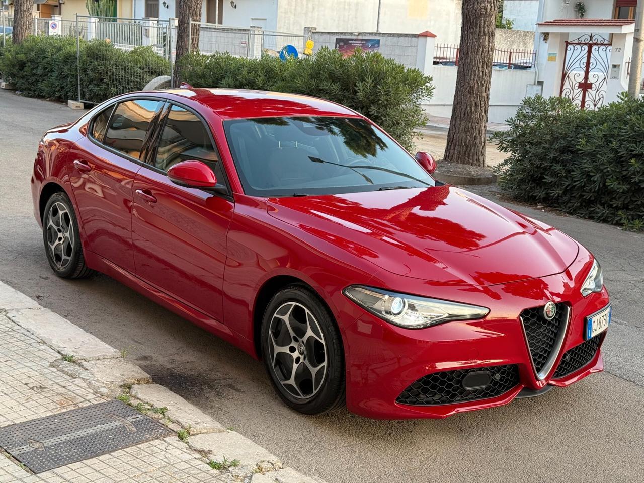 Alfa Romeo Giulia 2.2 Turbodiesel 190CV AT8 - 2022