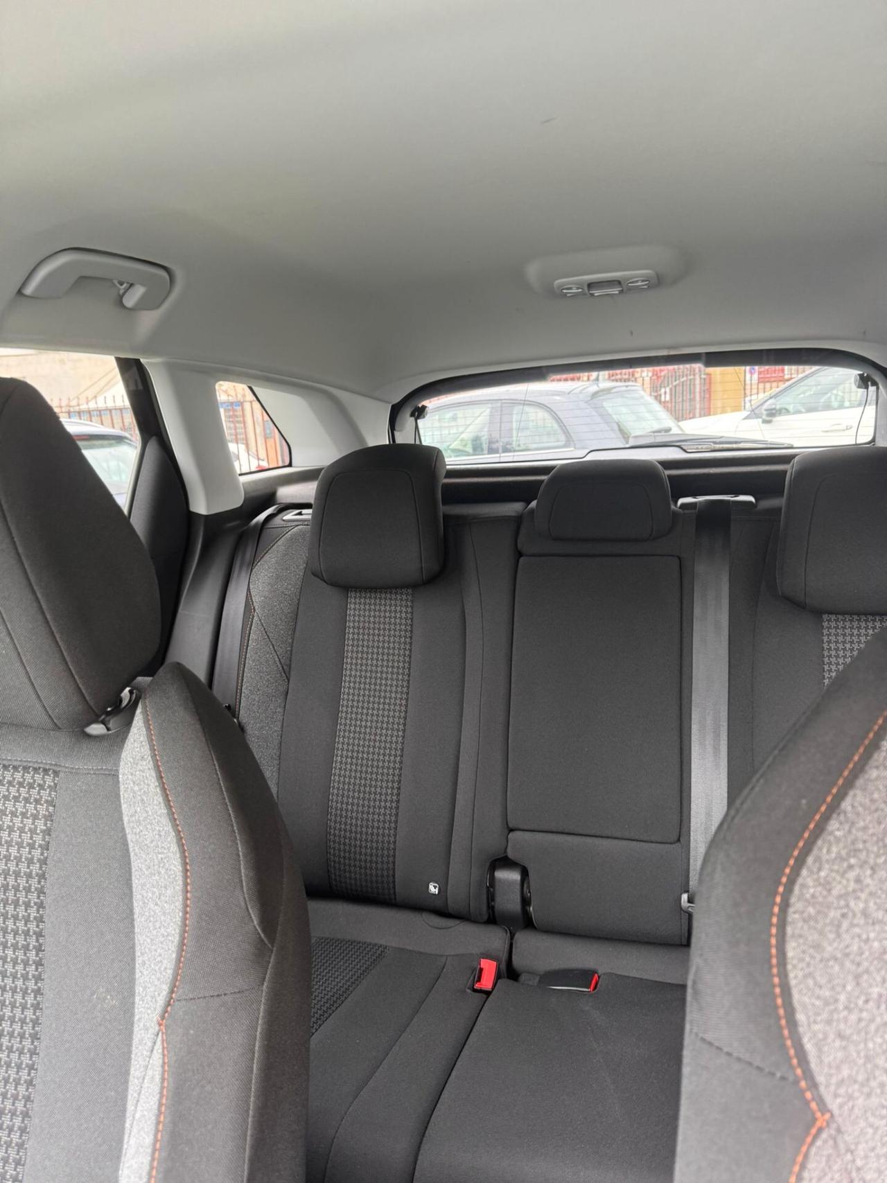Peugeot 3008 BlueHDi 130 S&S EAT8 GT 11/2020