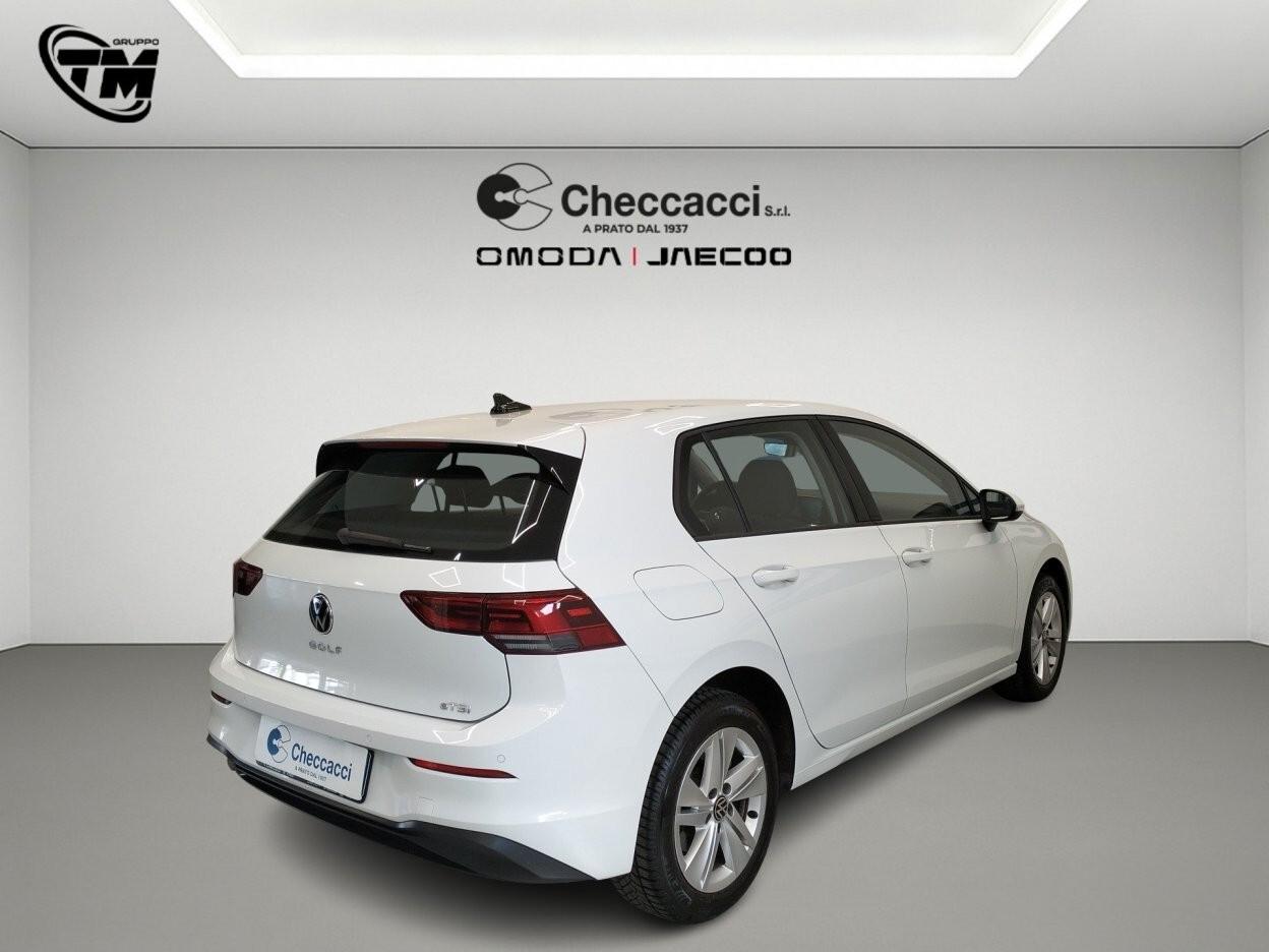 Volkswagen Golf 1.0 eTSI EVO DSG Life