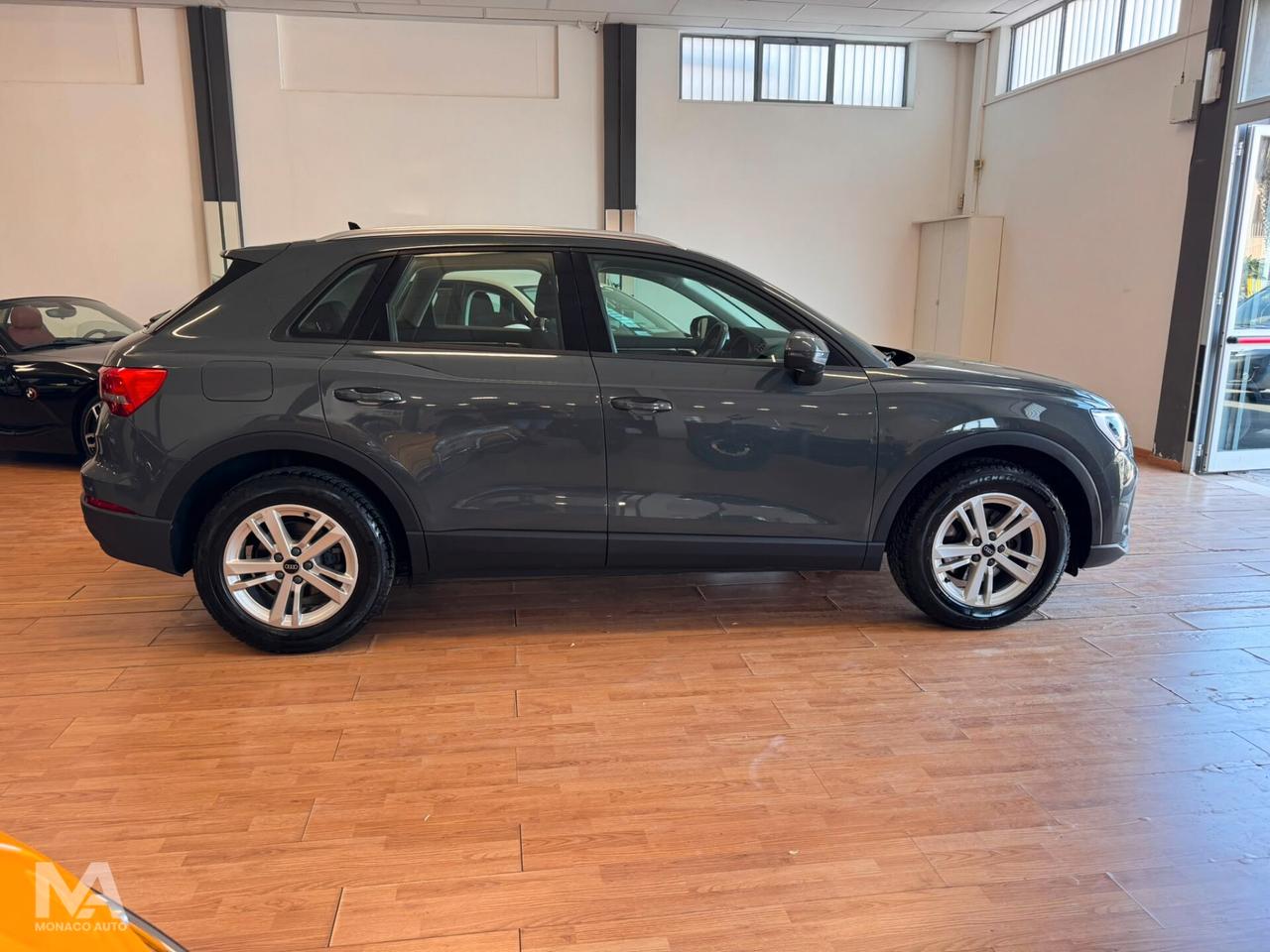 Audi Q3 2.0 TDI S tronic Business 150CV 2022