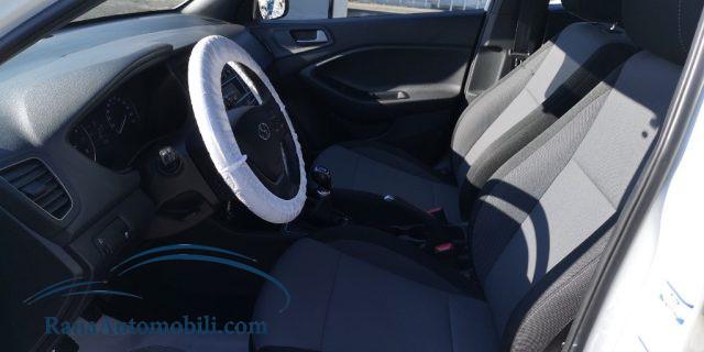 HYUNDAI i20 1.2 5 porte Comfort