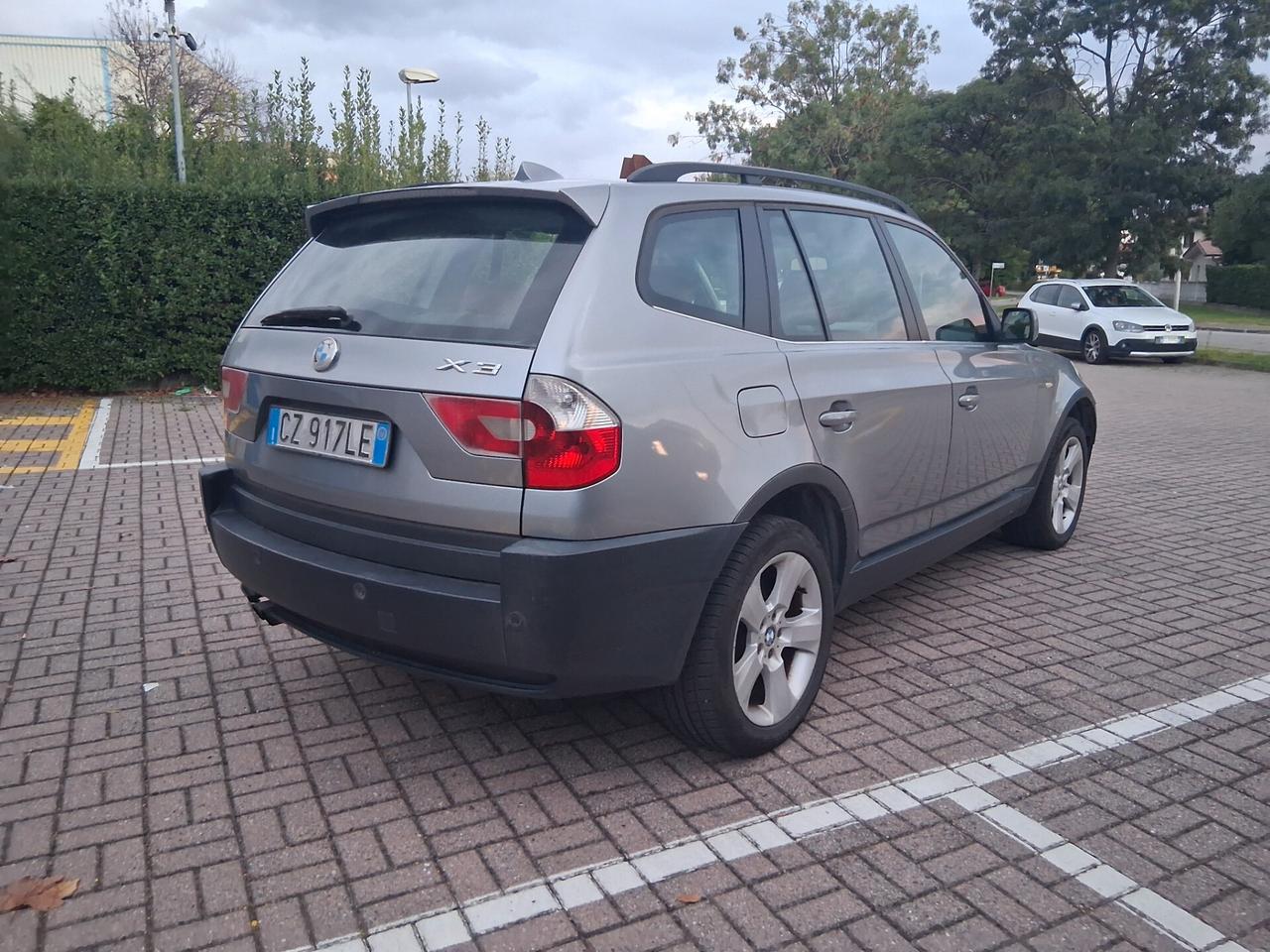 Bmw X3 3.0d cat Futura ..CELL 320 147 1147 WUATSAPP 3276540940