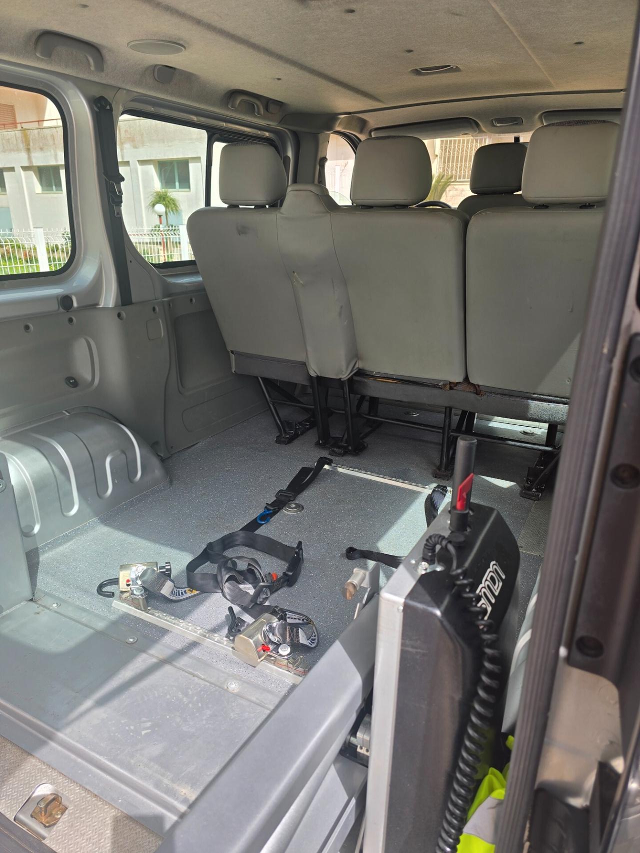 Nissan Primastar C29 1.9 dCi/100 PL Combi L