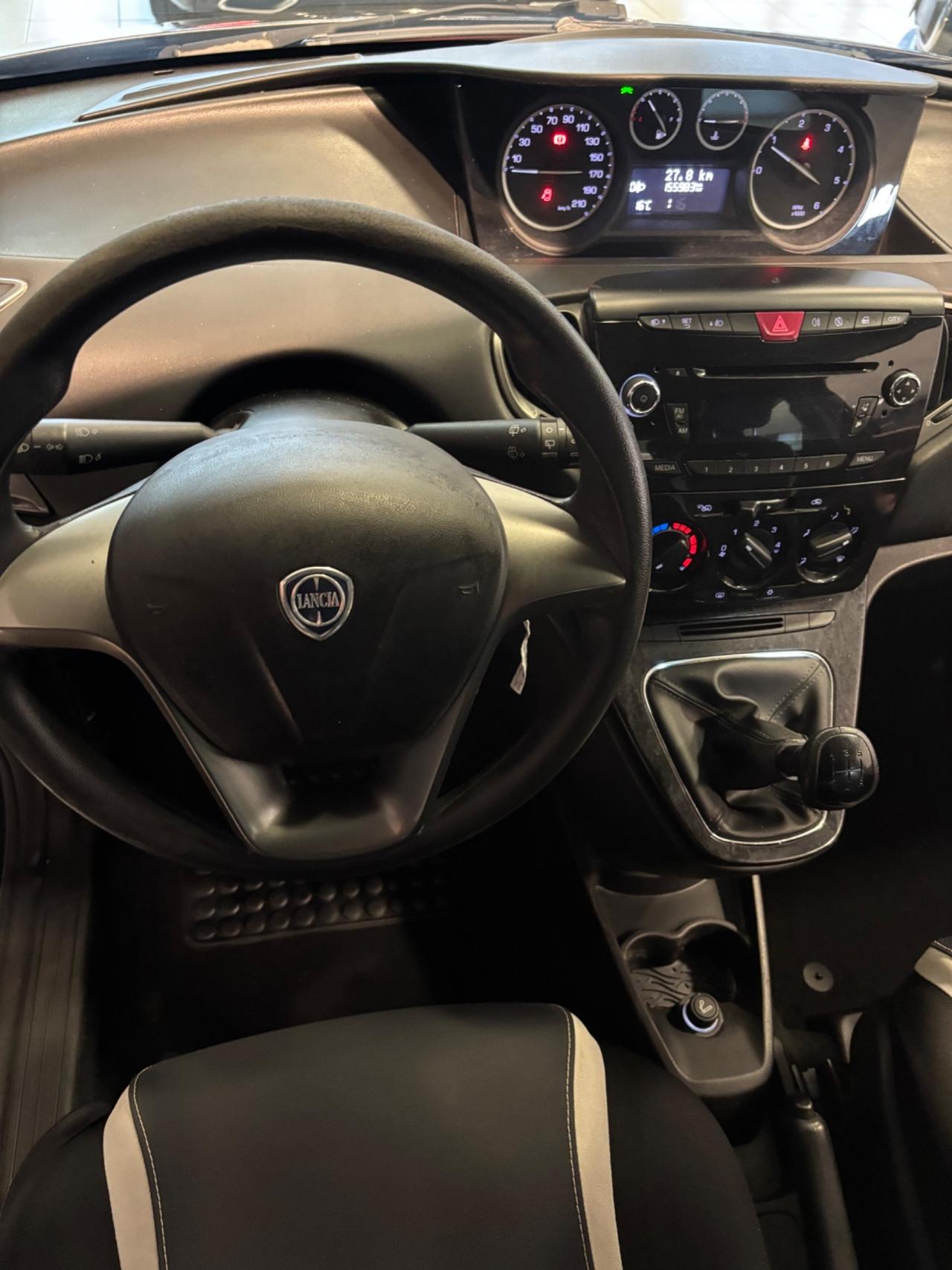 Lancia Ypsilon 1.3 MJT 16V 95 CV 5 porte S&S Platinum