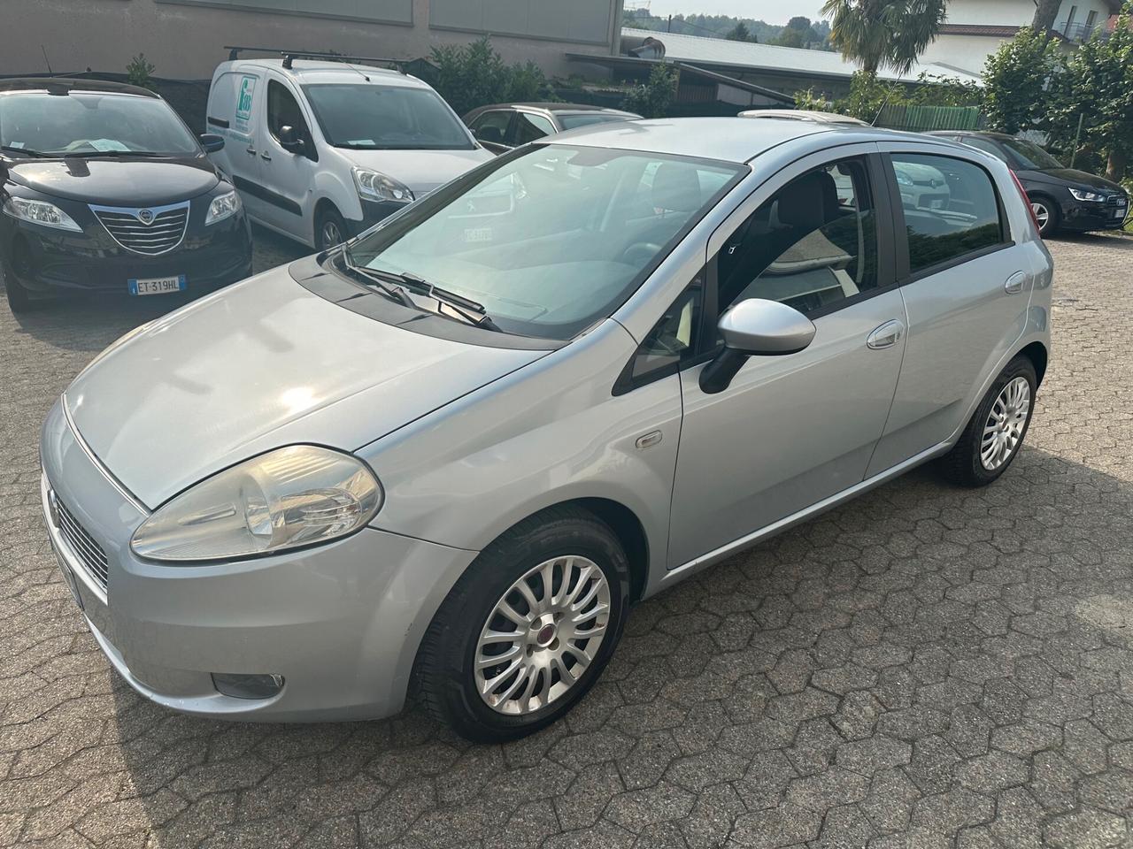 Fiat Grande Punto 1.2 5 porte Dynamic*NEOPATENTATI