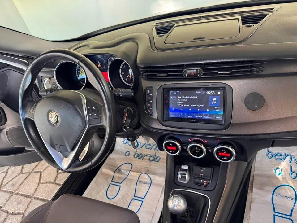 Alfa Romeo Giulietta 1.6 JTDm-2 105 CV Exclusive