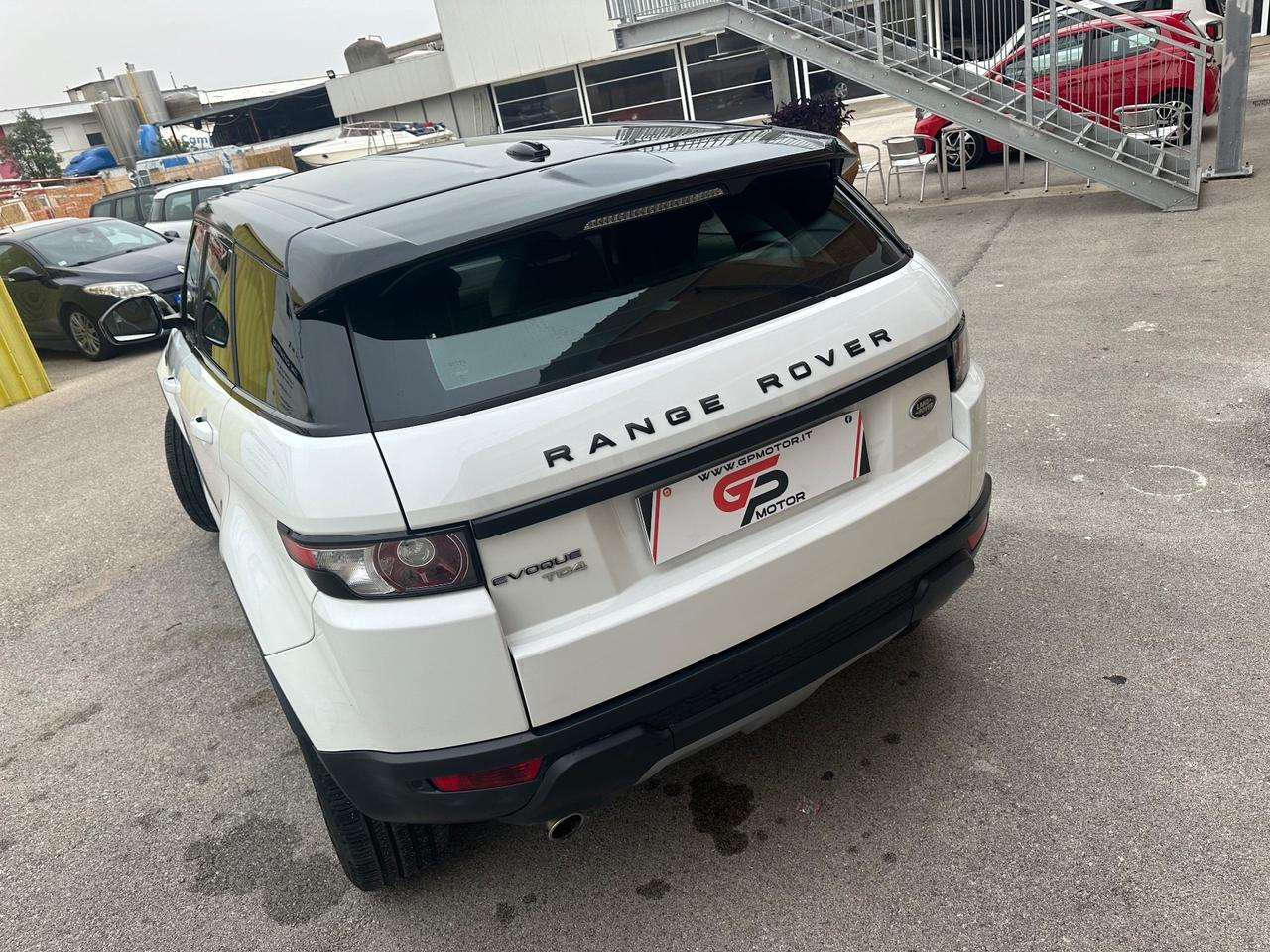 LAND ROVER RANGE ROVER EVOQUE 2.2*150CV*4X4*AUTOMATICA*NAVIGATORE*PELLE TOTALE*