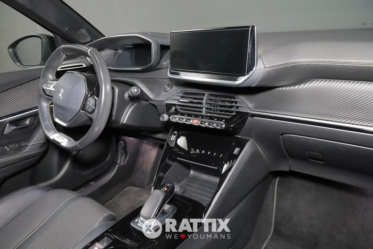 Peugeot e-2008 motore elettrico 100kW GT