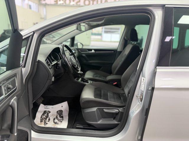 VOLKSWAGEN Golf Sportsvan 2.0 TDI Highline BlueMotion Technology