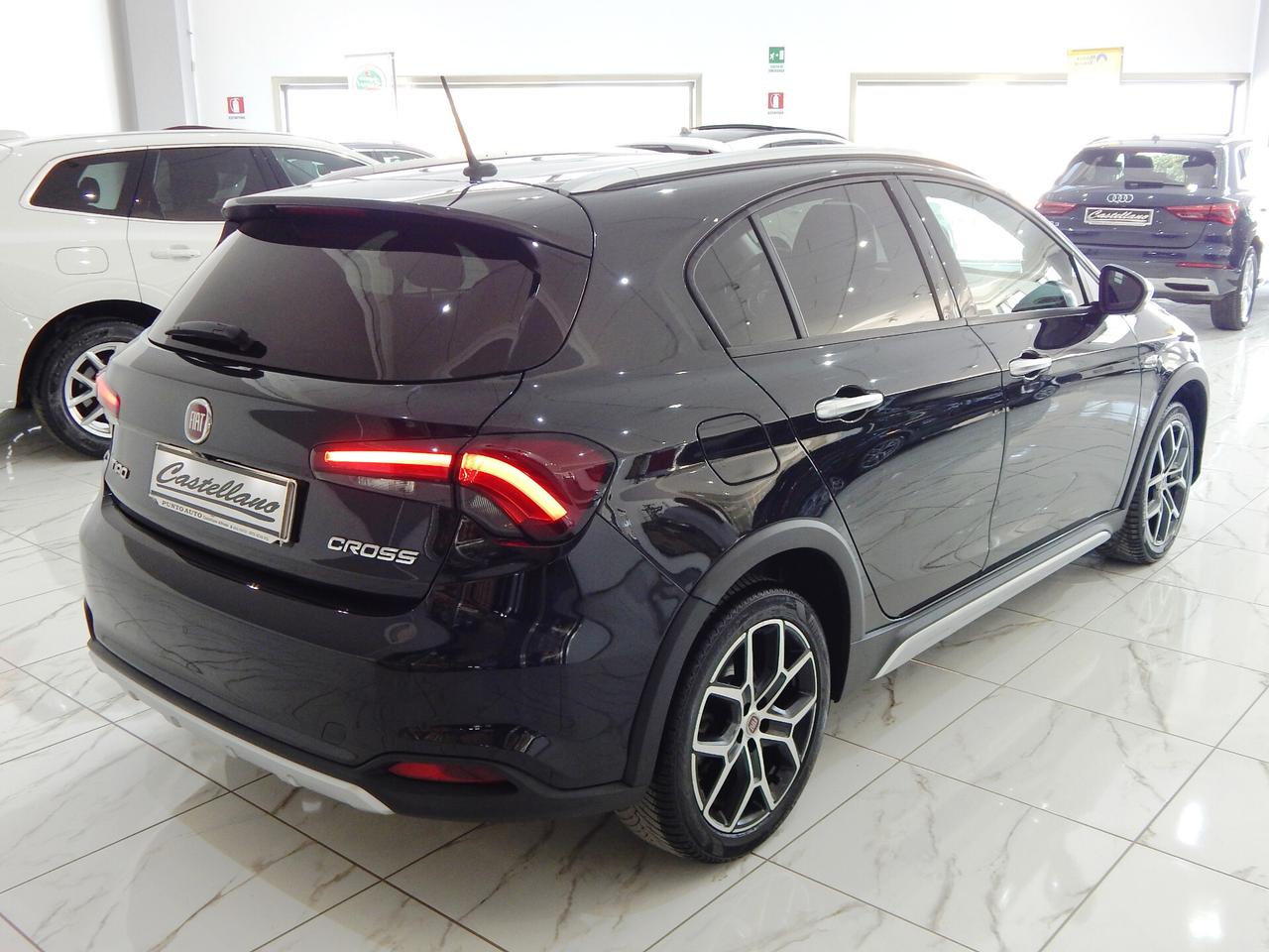 Fiat Tipo 5p 1.6 mjt Cross S&S NAVI-PARK-RADAR-LED