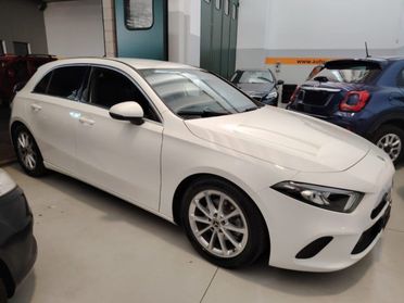 MERCEDES-BENZ A 160 Premium PREZZO REALE - NEOPATENTATI