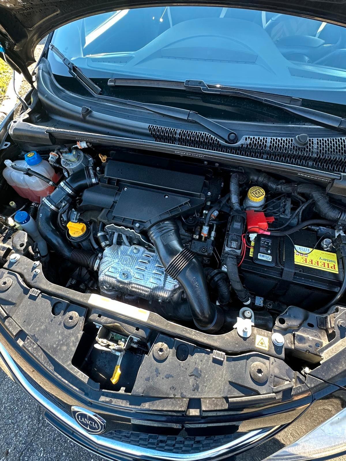 Lancia Ypsilon 1.3 mjt - ANCHE PER NEOPATENTATI