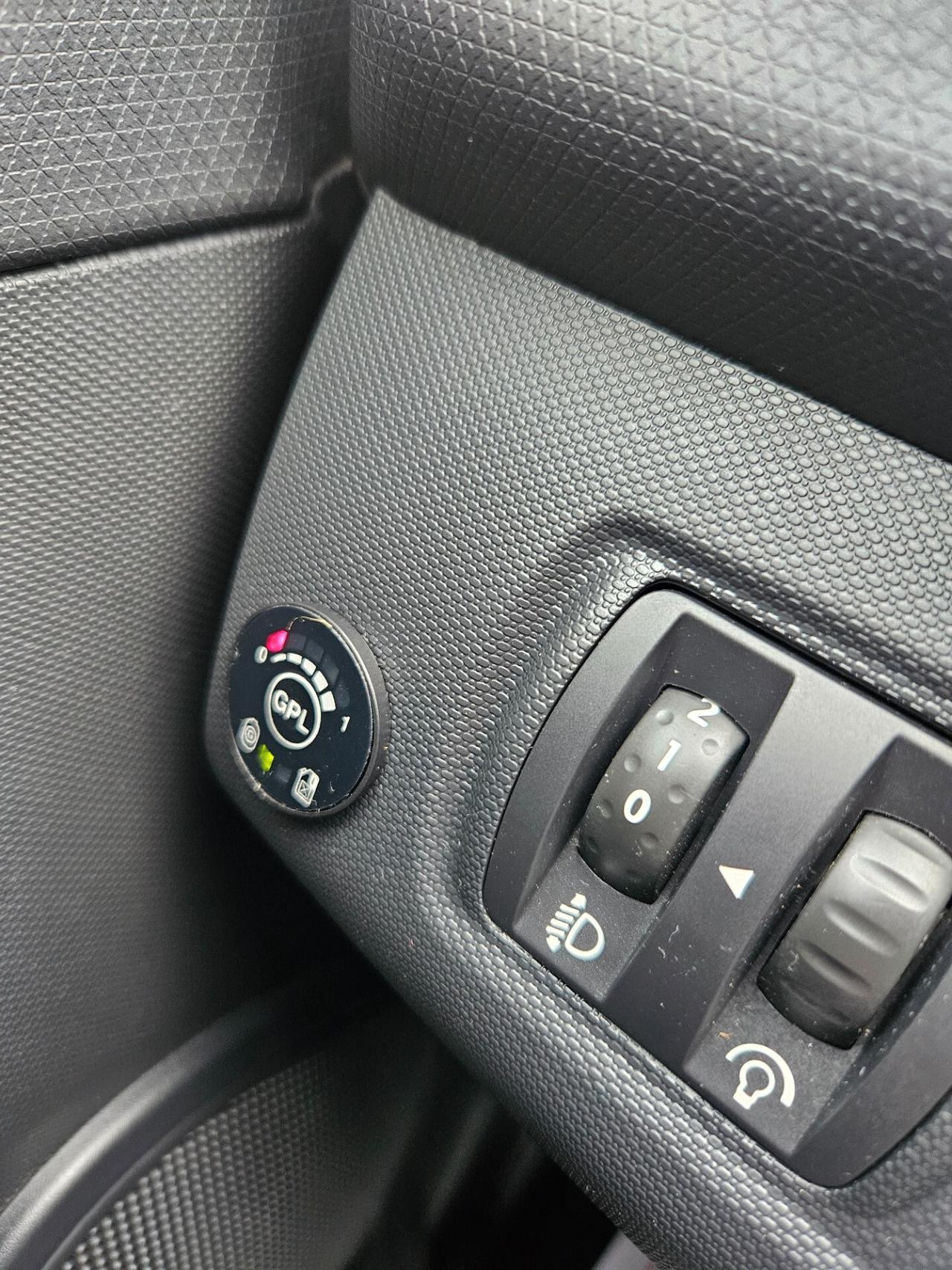 Renault Clio 1.2 75CV GPL 5 porte Live