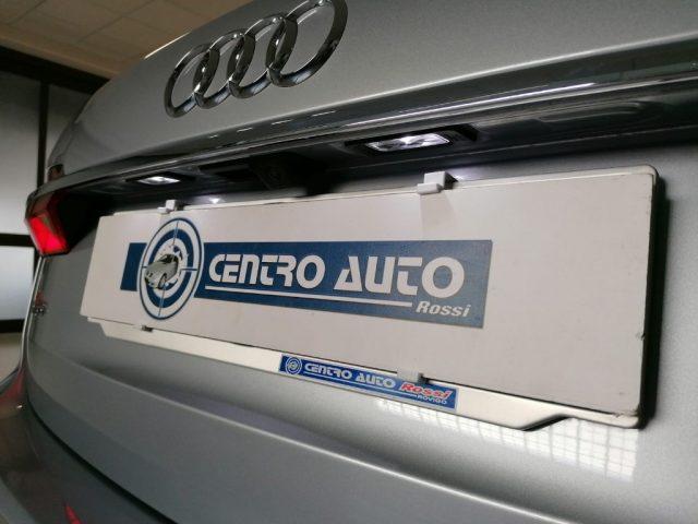 AUDI A6 Avant 40 2.0 TDI quattro Stronic Business Sport