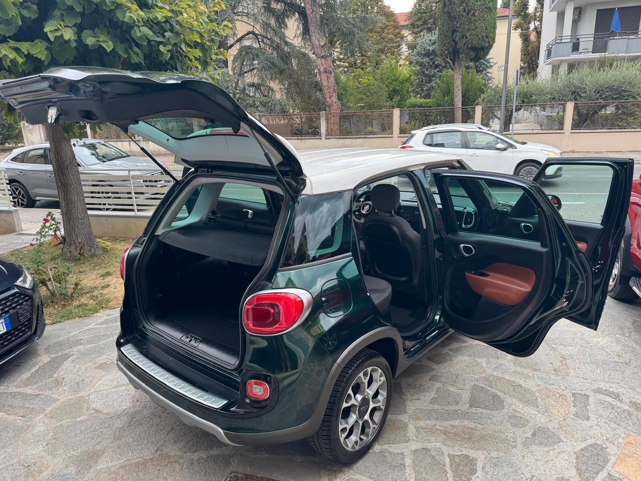 FIAT 500L 1.6 Multijet 120cv TREKKING NEOPATENTATI
