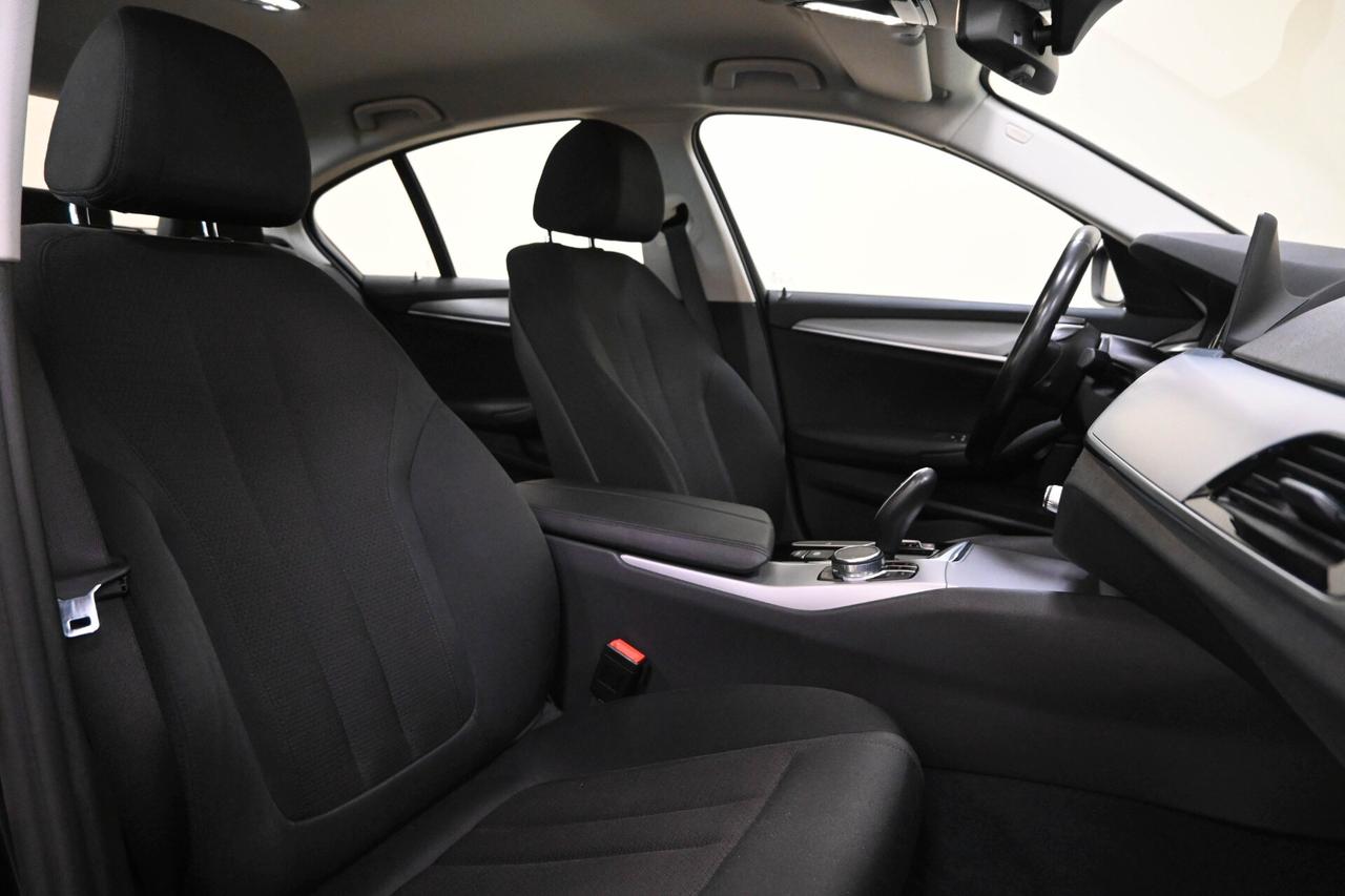 BMW Serie 5(G30/31/F90) 520d Business