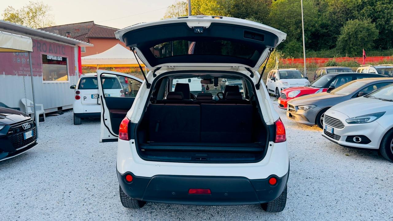 Nissan Qashqai Qashqai+2 1.6 16V Visia