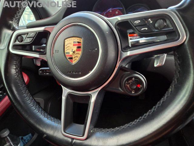 PORSCHE Macan 2.0 vettura con 39.000 euro di optional-Uniprop