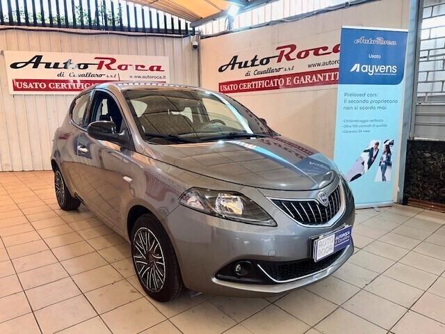 Lancia Ypsilon 1.0 FireFly 5 porte S&S Hybrid Ecochic Gold