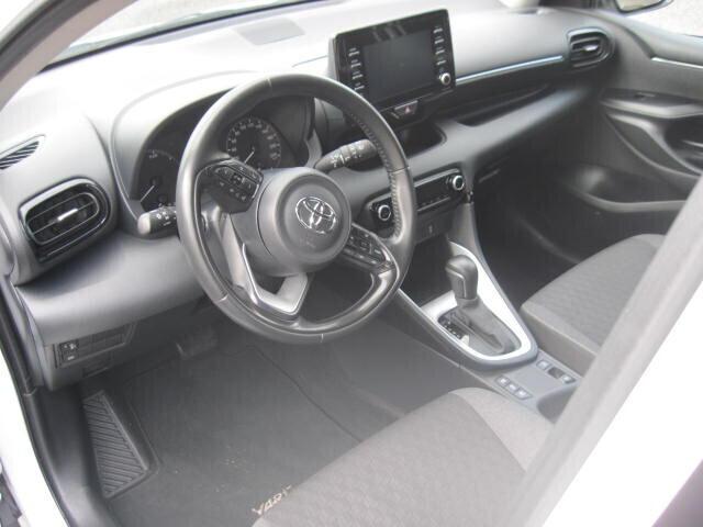 Toyota Yaris 1.5 Hybrid SOLO KM 20000 FATTURABILE FINANZIABILE