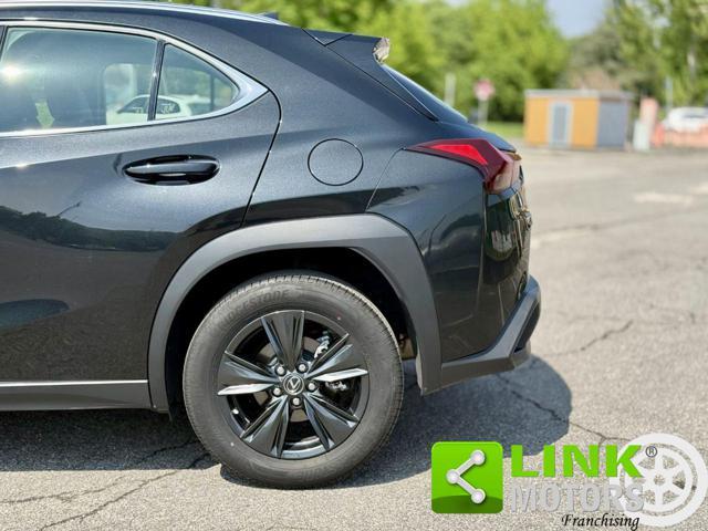 LEXUS UX Full Electric UX Hybrid 4WD F Sport