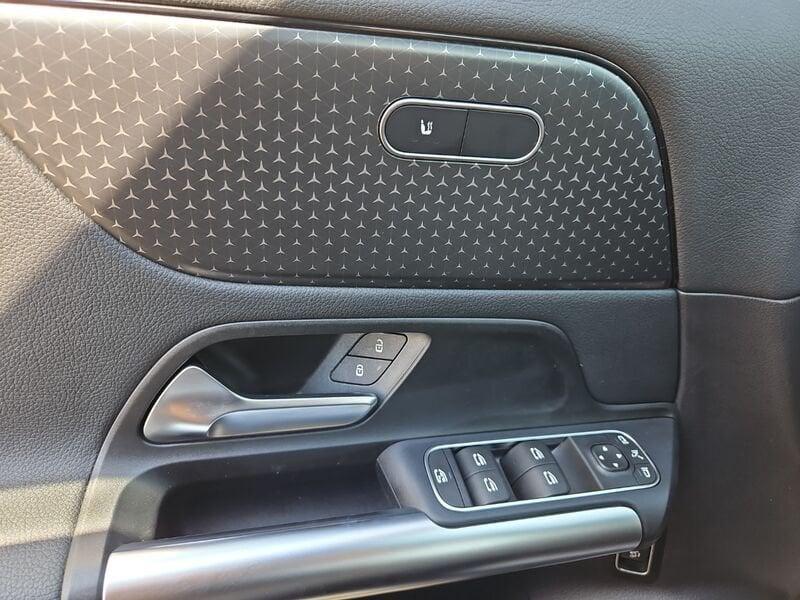 Mercedes-Benz GLA GLA 180 d Progressive Advanced